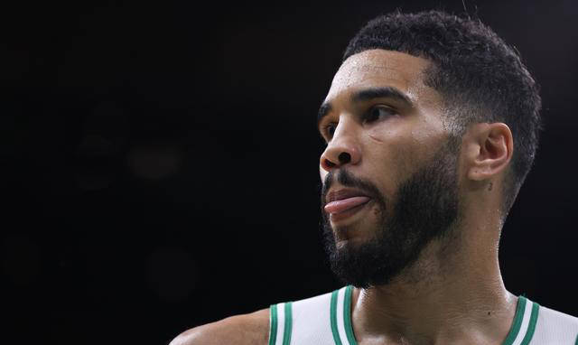 加拿大队不断突破！，塔图姆连续十场比赛得分超过表现优异全场沸腾不已的简单介绍-九游